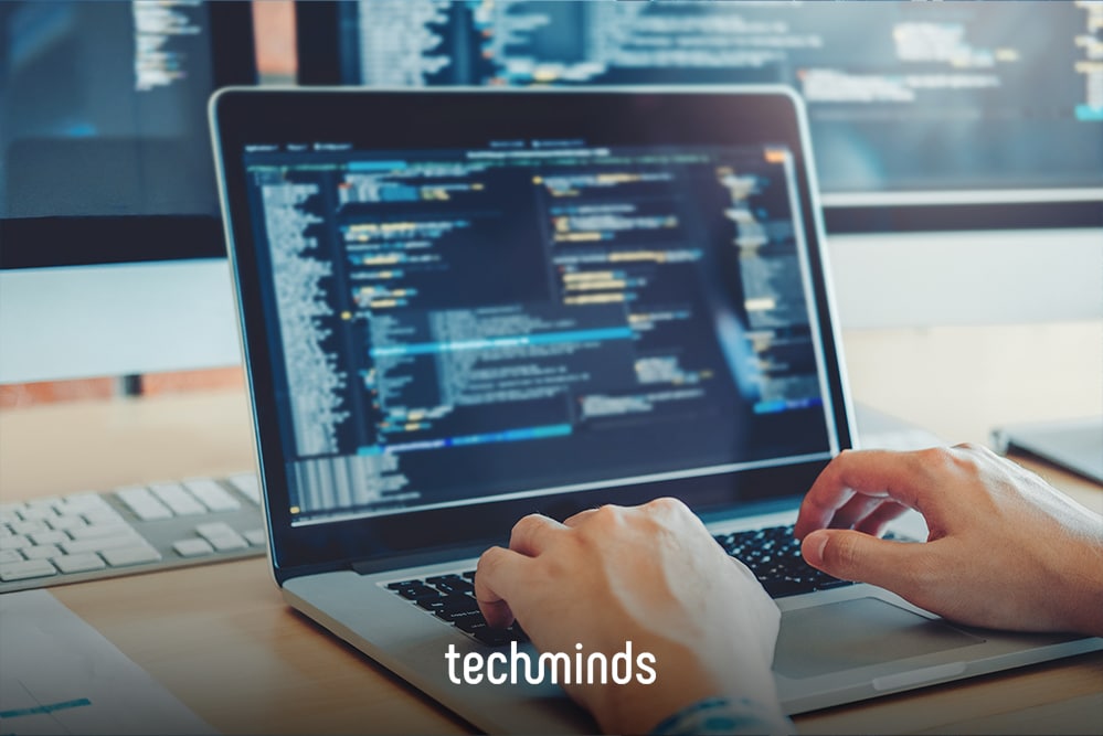 Backend Entwickler entwickelt serverseitige Anwendungen, Schnittstellen und Datenbanklogik
